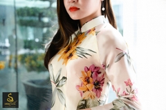 Áo dài Limited phiên bản giới hạn hoa văn nhã nhặn