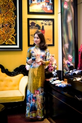 Áo dài Limited phiên bản giới hạn quý phái mùa lễ hội