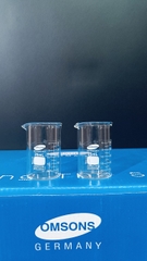 Cốc thủy tinh 25ml, có mỏ, chia vạch, Hãng OMSONS GERMANY