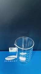 Cốc thủy tinh 600ml có mỏ, chia vạch, Hãng OMSONS GERMANY