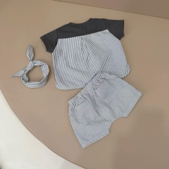 SET BÉ TRAI BÉ GÁI KỀM KHĂN BUỘC RỜI SẴN( XẢ 30k)
