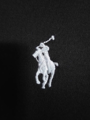 ÁO POLO ĐEN CỘC TAY THÊU NGỰA NỮ