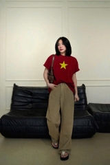 ÁO CỜ ĐỎ SAO VÀNG ĐỎ ĐẬM NỮ