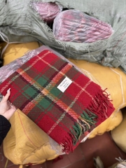 KHĂN MŨ - KHĂN DẠ KẺ CARO TONE ĐỎ NỮ THU ĐÔNG