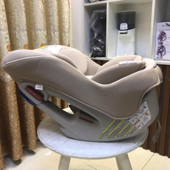 Ghế ngồi ô tô Combi Coccoro S