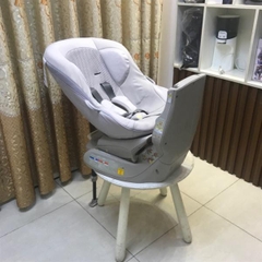 Ghế ngồi ô tô cao cấp Combi Zeus Turn xoay 360