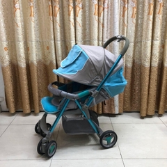Xe đẩy Combi WalkerUrban Walker Lite UR - 300E Xanh Blue