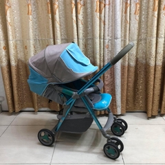 Xe đẩy Combi WalkerUrban Walker Lite UR - 300E Xanh Blue