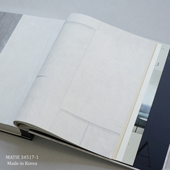 Giấy dán tường vân kẻ Hàn Quốc Matie 34517