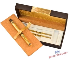 Bút bi cao cấp Bizner BIZ-16/40YEARS - Mạ vàng 22K (Tặng kèm 02 ruột mạ vàng)