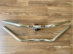 Tay lái/ ghi đông xe đạp cong 25 độ UNO HB-TR1 25.4*620mm