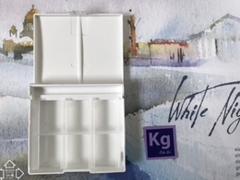 Hộp nhựa đựng màu kèm khay palette St. Pertersburg chính hãng JSC cùng hãng sản xuất Whitenights