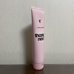 Sữa dưỡng thể Ariana Grande