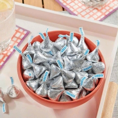 KẸO SOCOLA HERSHEY'S  KISSES BẠC-Túi lớn 330 viên 1,58kg