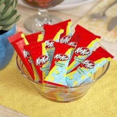 KITKAT SOCOLA TRẮNG VỊ CHANH VÀNG LEMON CRISP