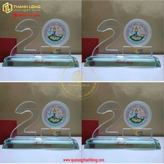 Kỷ niệm chương bộ số – 20 năm trở về thăm trường xưa