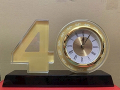 Kỷ niệm chương bộ số – Biểu Trưng Đồng Hồ Để Bàn