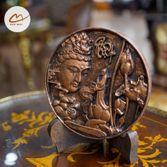 Tranh Đĩa Bái Phật Màu Đồng