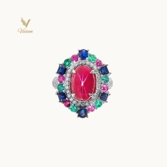 Nhẫn vàng trắng 18K gắn viên chủ Ruby sao, viên phụ Sapphire, Ruby Facet, Emerald, và kim cương thiên nhiên