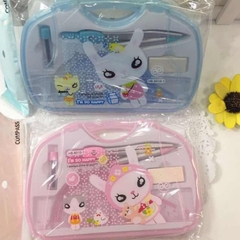 Bộ Compa Chì Bấm, Thước Gôm 6807 (12 Bộ/Hộp; 18 Hộp/Thùng)