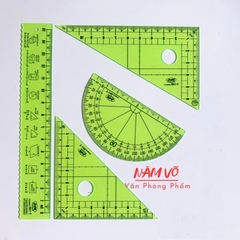 Win Q Bộ Thước 4 Cây Nhựa Dẻo Kỹ Thuật T-140 (20 Bộ/Hộp; 50 Hộp/ Thùng)