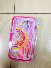 Bộ Compa Chì Bấm, Thước Gôm 6807 (12 Bộ/Hộp; 18 Hộp/Thùng)