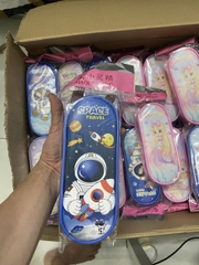 . Ví Bút Da Simili 1 Dây Kéo BD-177 (30 Cái/ Lốc; 180 Cái/ Thùng)