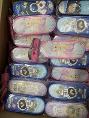 . Ví Bút Da Simili 1 Dây Kéo BD-177 (30 Cái/ Lốc; 180 Cái/ Thùng)