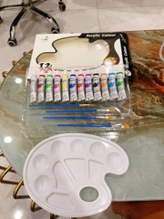 Màu Acrylic + Khay và 4 Cây Cọ 103 (60 Hộp/Thùng)