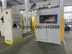 Máy làm cốc nhựa dùng 1 lần 850 khổ lớn robot gắp