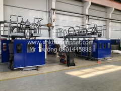 Máy thổi Can nhựa PC 20L