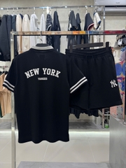 Polo Đen Cổ Trắng NY