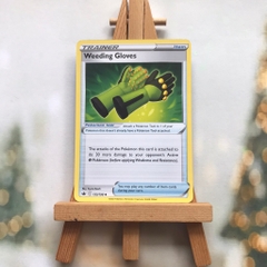 Thẻ hình Pokemon Weeding Gloves 155/198 - Lá bài lẻ Chilling Reign Uncommon Reverse Holo tiếng Anh chính hãng
