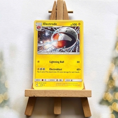 Thẻ hình Pokemon Electrode 22/68 - Lá bài lẻ Sun & Moon: Hidden Fates Rare tiếng Anh chính hãng