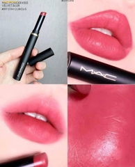 Son MAC 897 Stay Curious Màu Đỏ Hồng