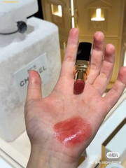 Son Chanel Rouge Coco Flash Màu 144 - cam đào đất
