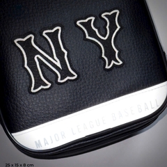 MLB NY MEGA OUTLINE LIGHT ( FORM ĐỨNG )