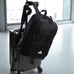 DAS MULTIPLE ZIPPER