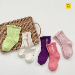 Vớ Tất cotton nhiều màu cho bé, co giãn thoáng khí cho bé mang đi học đi chơi