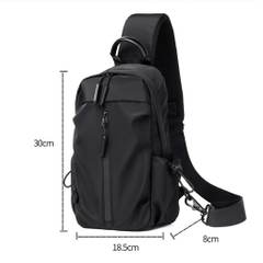 Túi Đeo Chéo Nam Chống Nước Thể Thao Có Cổng Sạc USB