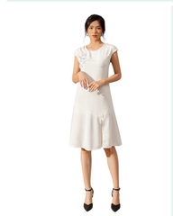 Đầm Mentosa Trắng Thêu Hoa - K1M12040820