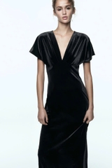 Đầm ZR Nhung Hạnh Tú-ZR302122401