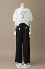 Áo Tay Lửng Thêu Họa Tiết HOA-AMTS210825L1