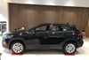 gia-xe-toyota-cross-2023-cxg-den-nt-den