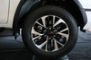 gia-xe-toyota-fortuner-trd-sportivo-2-7at-4x2-may-xang