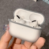 Ốp Case Polychromatic Likgus Matte cho tai nghe Airpods Pro