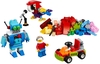Đồ chơi LEGO Classic 10402 - Bộ Xếp hình Tương Lai (LEGO Classic 10402 Fun Future)