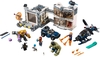 Đồ chơi LEGO Marvel Super Heroes 76131 - Bảo vệ Căn Cứ Avengers (LEGO 76131 Avengers Compound Battle)