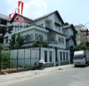 cần cho thuê villa đường hoa mai quận phú nhuận , giá 5000$/tháng
