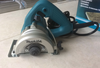 Máy cắt đá, gạch Makita 4100NH3